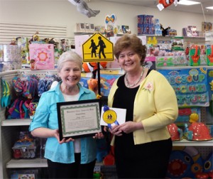 Judy-Allan-Teacher-of-the-Month-Williamsburg