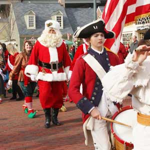 Toyland-Parade-Riverwalk-Landing-Yorktown