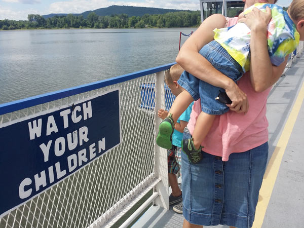 ferry ticonderoga