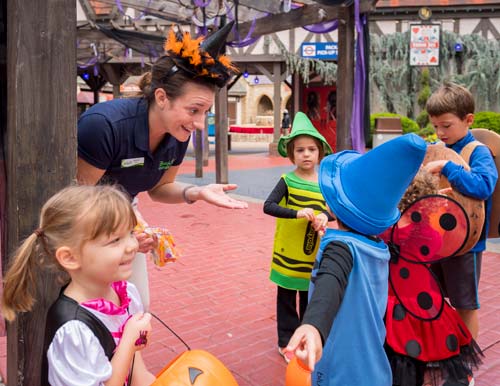 trick-or-treating-busch-gardens