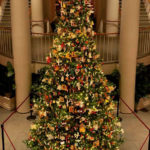 Art-Full Tree - The Folk Art Christmas Tree - Public Tours - get your reservation!