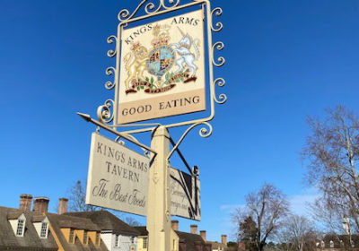 Kings-Arms-Tavern-Sign