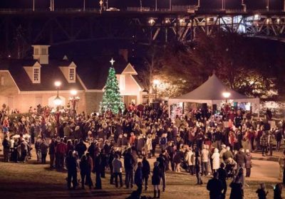 tree lighting yorktown