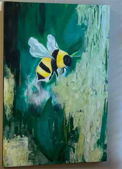 Bee-acrylic