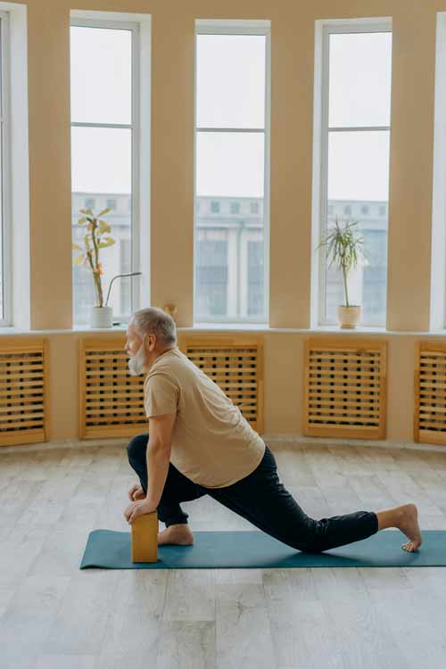 man yoga