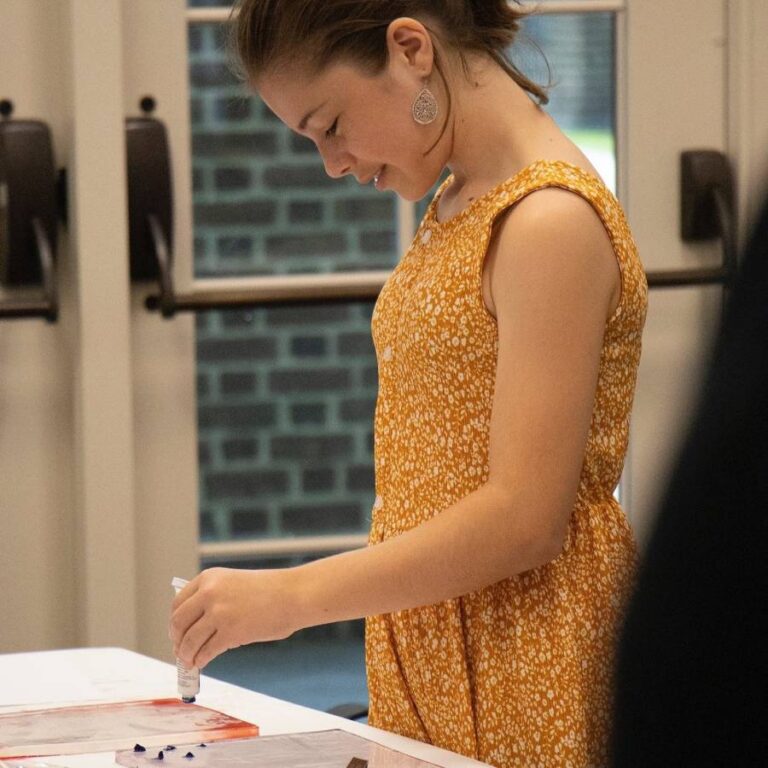 Teen Artmaking Workshop: Fresh Views of the American Revolution