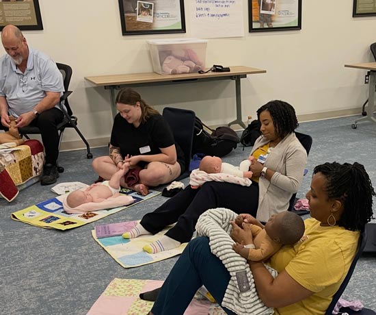 infant-massage-class-cdr